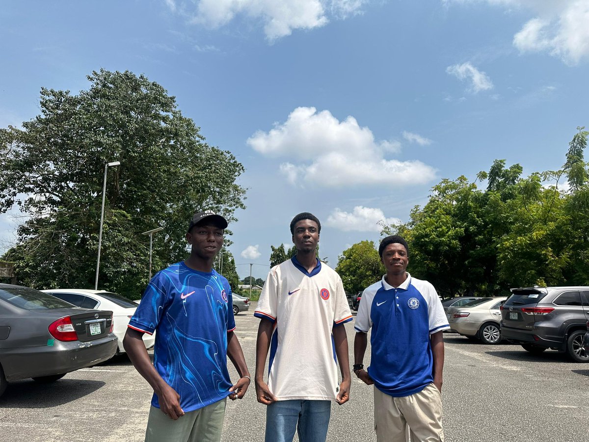 CHAMPIONS OF THE WORLD, CHAMPIONS IN CLASS 🏆💙
Chelsea beat PSG and we wore it with pride 😎
The celebration wasn't just online, we turned the classroom into Stamford Bridge 😅💙

#CFC #Chelsea
