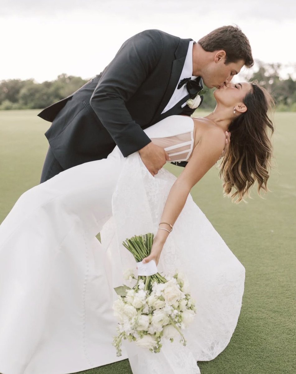 Congrats to the Matisciks! 🤍