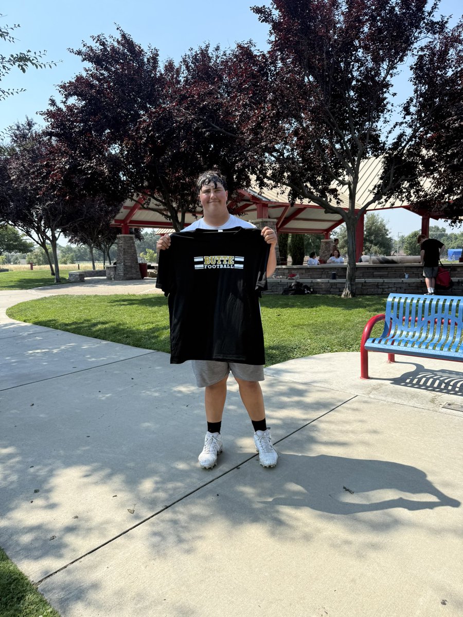Rowdy Caudle (@rowdycaudle2026) on Twitter photo So blessed to receive my first offer from <a href="/ButteFootball/">Butte College Football</a> thank you <a href="/Coach_Snelling/">Coach Snelling</a> <a href="/CoachVazquezBC/">Jacob Vazquez</a> So blessed to receive my first offer from <a href="/ButteFootball/">Butte College Football</a> thank you <a href="/Coach_Snelling/">Coach Snelling</a> <a href="/CoachVazquezBC/">Jacob Vazquez</a>