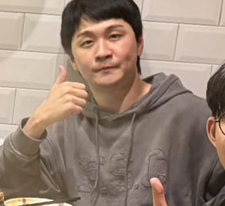 LipeWDF's tweet image. Robs sem querer criou a nova foto do vestido pra torcida