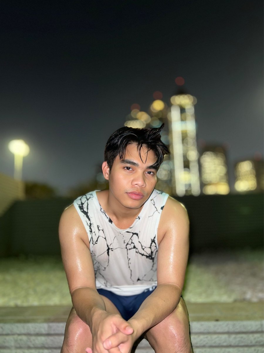 aldrinbasisters's tweet photo. Make me sweat make me hotter🔥 https://t.co/JIPlLFmXEE