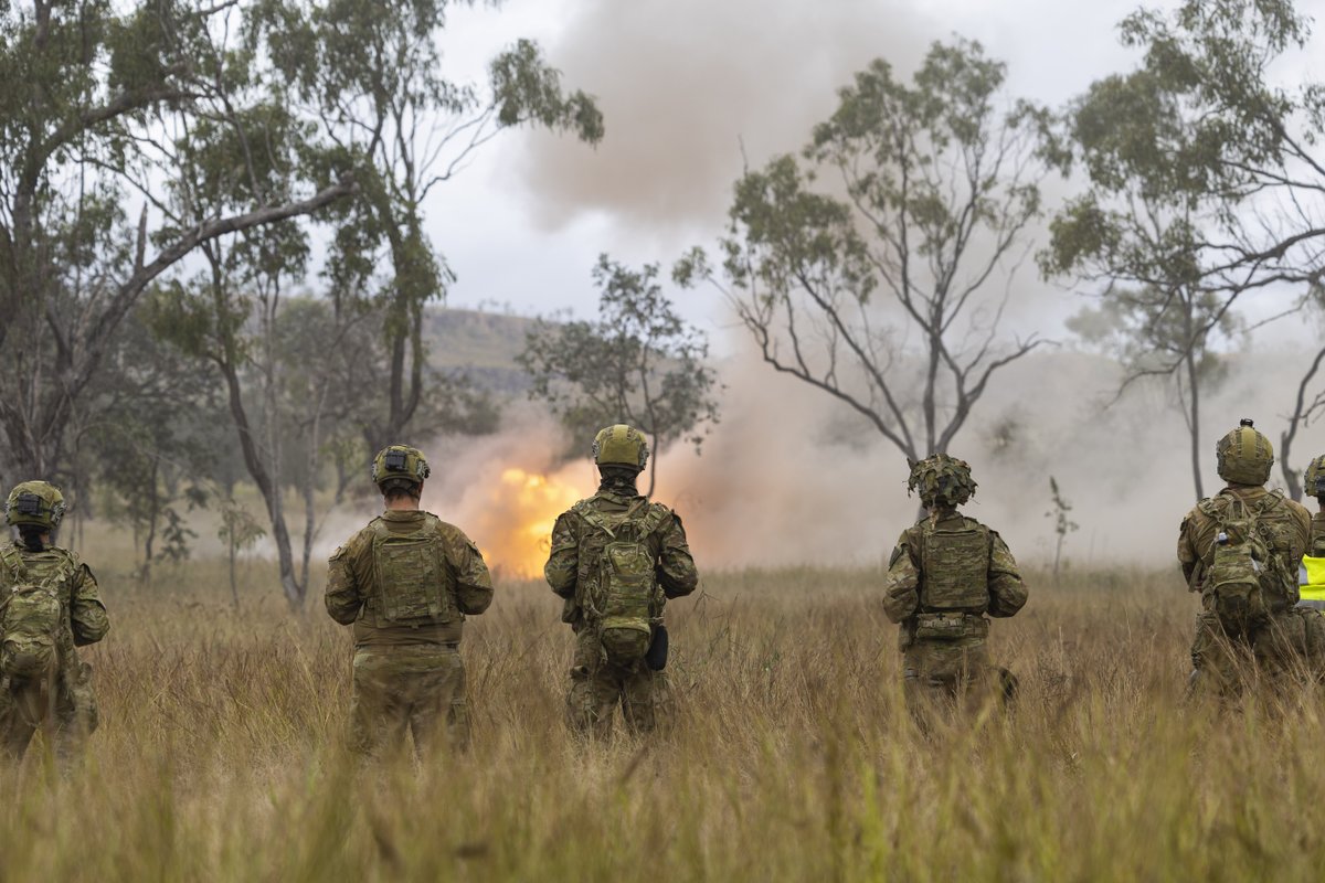 OpenArmsSupport's tweet image. The veteran community have got each other&apos;s backs and understand each other in ways others can’t. 

So, if you notice someone struggling, you don&apos;t have to wait for them to ask for help.  

Just let them know we offer free mental health support 24/7.

☎️ 1800 011 046