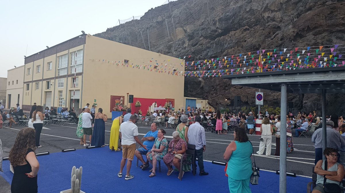 Está tarde estamos en Playa de Santiago, #Alajeró, cubriendo la Misa y Procesión Marinera de la Virgen del Carmen.