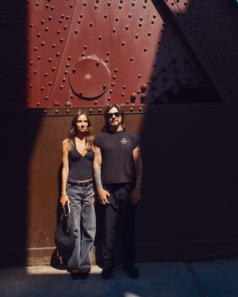 JUANES's tweet image. De tour con mi Paloma♥️