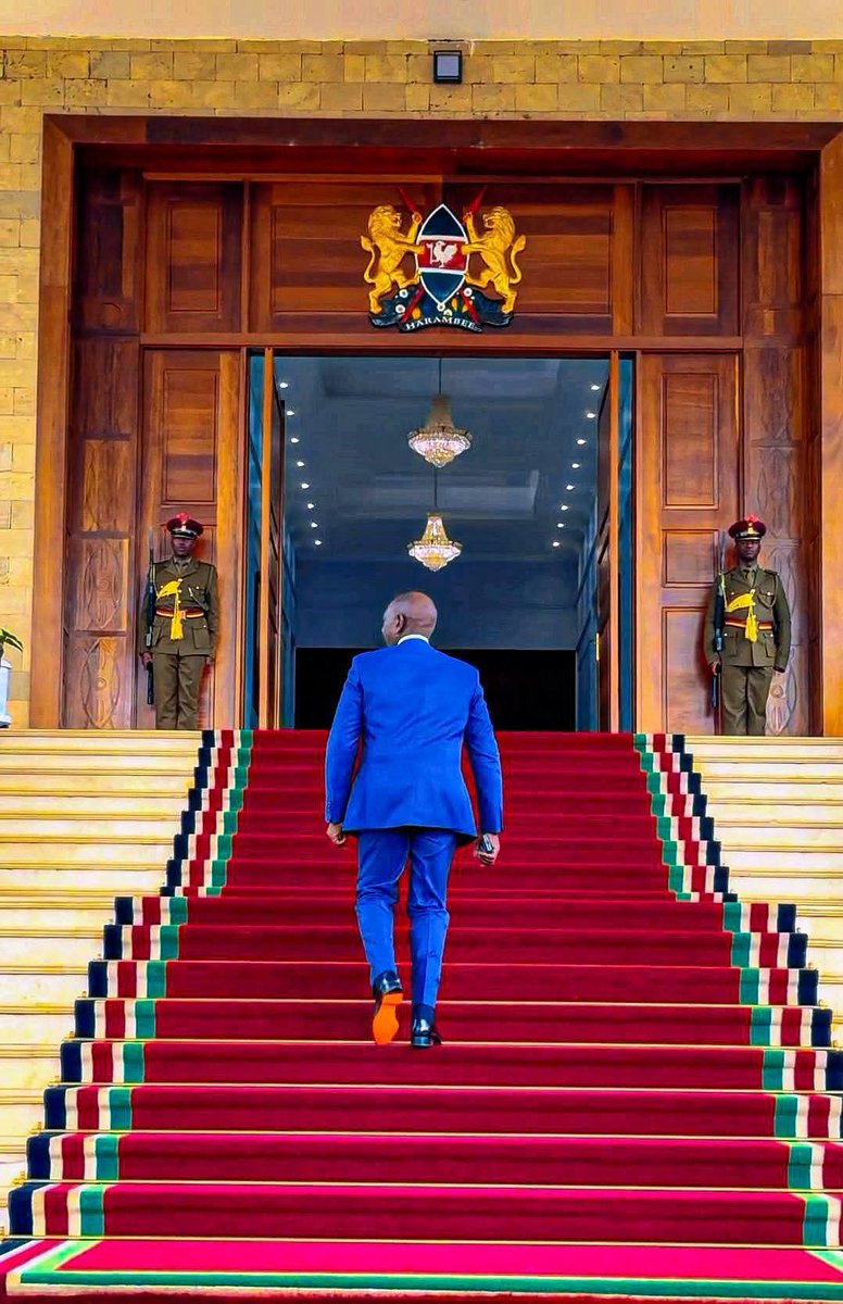 hosea606666's tweet photo. KUMI BILA BREAK ✅✅ 
I won't stop until RUTO Is back to the office 2027.

#RutoRoadsProject |My President|Wambui|Terrorism| #RigathiGachaguaOffConcave #GenZoteConclave #TheExplainer https://t.co/RJtAHMo4GQ