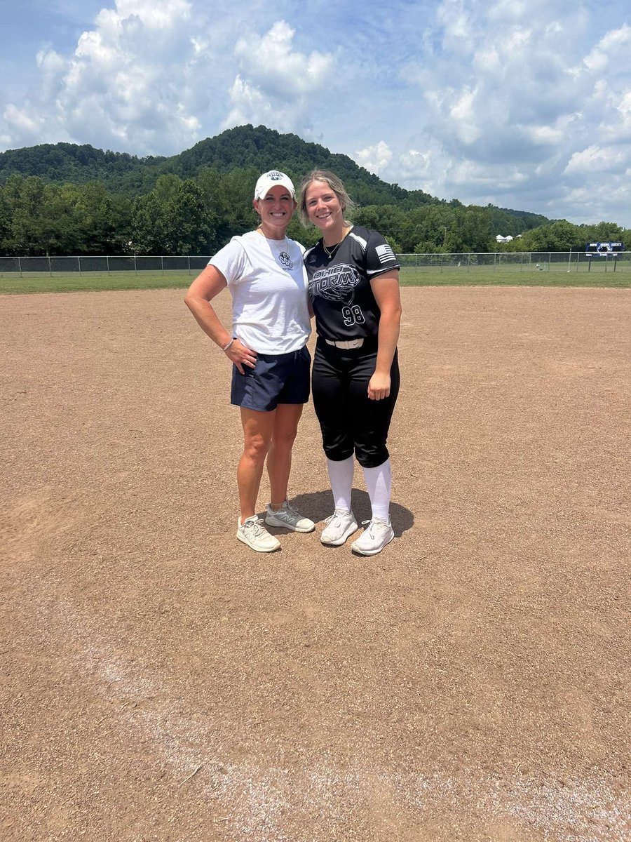 Abigail Seders (@abbyseders2028) on Twitter photo I wanted to thank Coach <a href="/kbradshaw12/">Kristen Bradshaw</a> for the opportunity to come out to her camp today! The players are great and I love the environment. Everyone worked hard, and I’m grateful for the time they spent into putting this together for us girls! Go Bears!!
Thanks <a href="/ShawneeStateSB/">Shawnee State SB</a> I wanted to thank Coach <a href="/kbradshaw12/">Kristen Bradshaw</a> for the opportunity to come out to her camp today! The players are great and I love the environment. Everyone worked hard, and I’m grateful for the time they spent into putting this together for us girls! Go Bears!!
Thanks <a href="/ShawneeStateSB/">Shawnee State SB</a>
