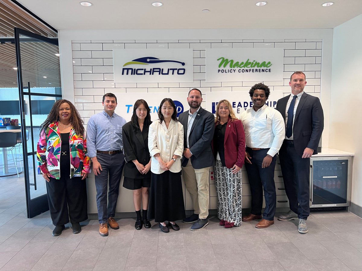 MichAuto's tweet image. MichAuto Senior Director Drew Coleman, along with partners from the @CityofDetroit, the Detroit Economic Growth Corporation, the @DetroitRegional, and the @MEDC, hosted leadership from the Ulsan Center in South Korea for a discussion on Creative Economy and Innovation.
The Ulsan…