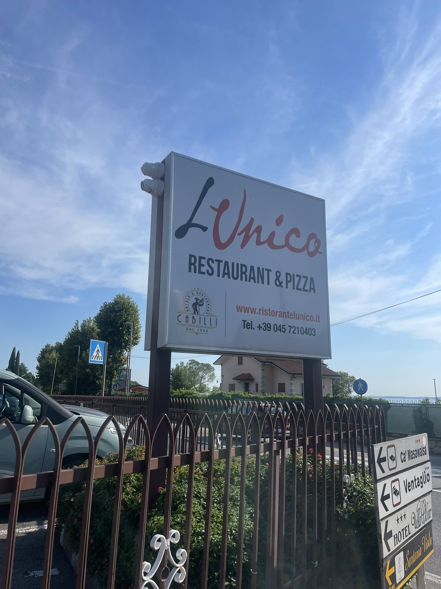 MarpleHallPE's tweet photo. Italy Sports Tour 
Pizza 🍕 night at a local restaurant in Lake Garda
@MarpleHall 
@activ4 https://t.co/wXV8Pm6K1D