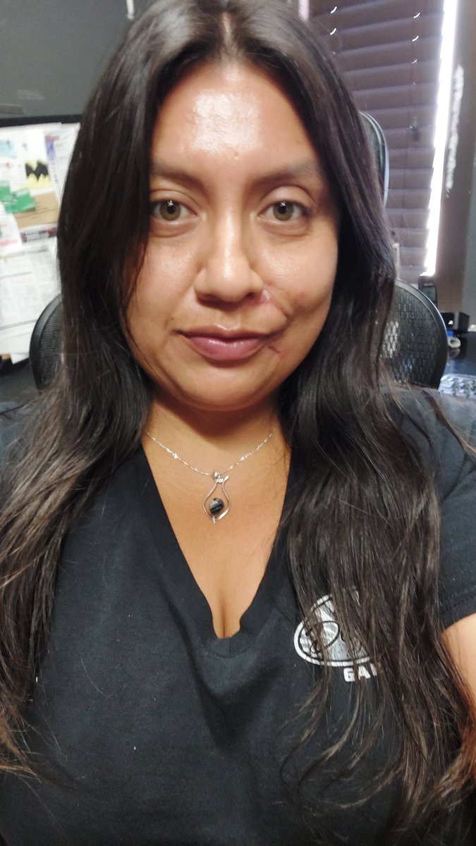 Julia (@julialovesgreen) on Twitter photo I feel like there is this "glow" happenig in my energy. A customer told me "your hair is very shiny." I havent done anything to my hair. There is this "magical aura" Im feeling w/in me "the shift" that Steve has mentioned. Anyone else? <a href="/sexysoultribe/">SLT’s Sexy Soultribe</a> I feel like there is this "glow" happenig in my energy. A customer told me "your hair is very shiny." I havent done anything to my hair. There is this "magical aura" Im feeling w/in me "the shift" that Steve has mentioned. Anyone else? <a href="/sexysoultribe/">SLT’s Sexy Soultribe</a>