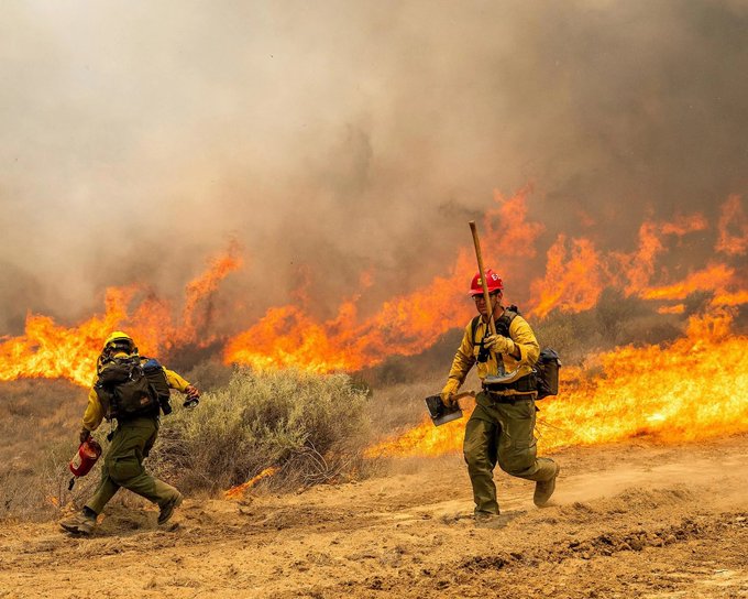 TomSteyer's tweet image. California might not get federal wildfire funding this year. A month before peak fire season, the Forest Service still can’t say what resources we’ll have.
We’ve seen this before. During Trump’s first term, he tried to dismantle critical climate programs—and yet, private climate…