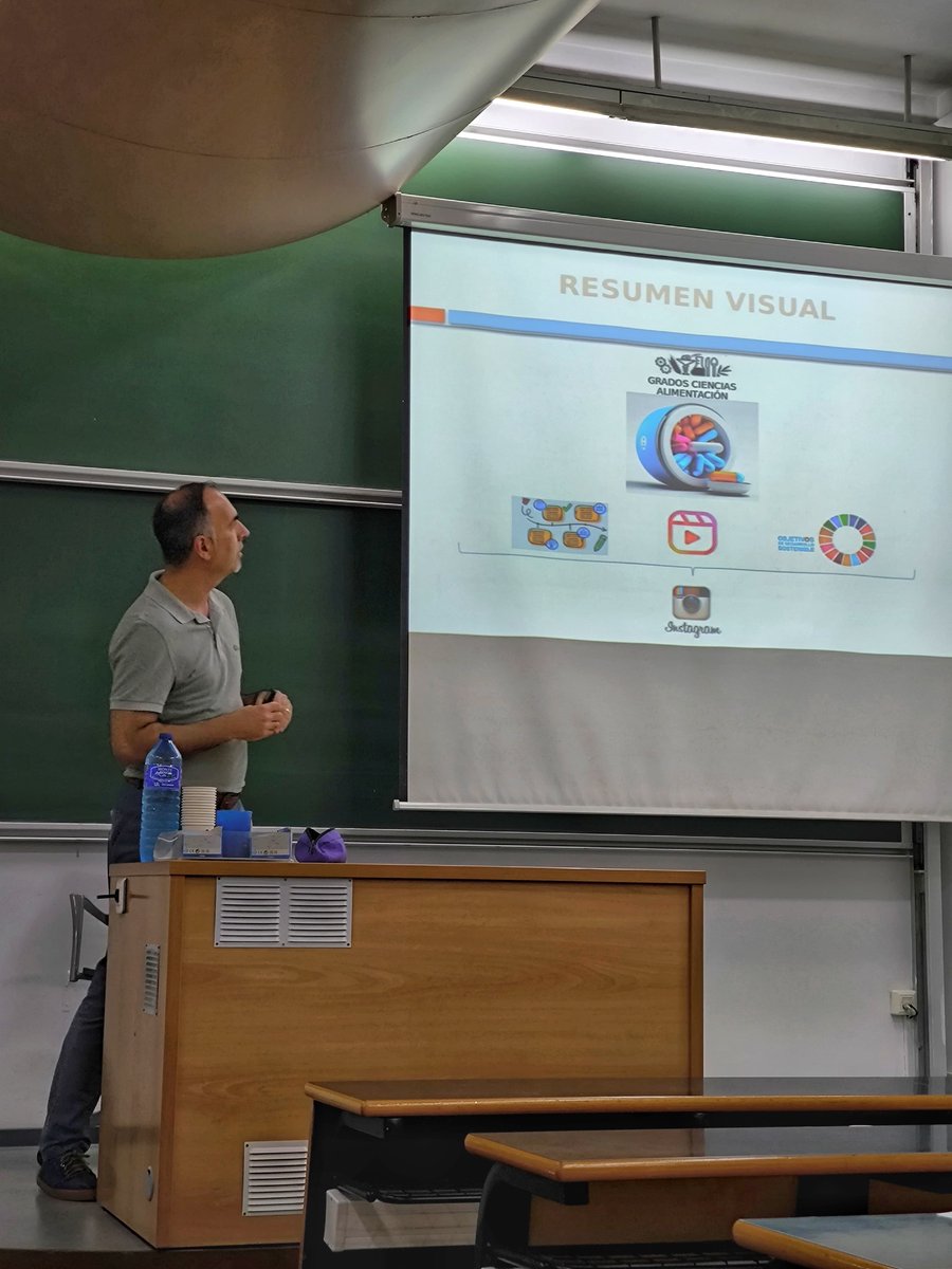 XI Jornada de Innovación Educativa en la <a href="/FacFarmacia_UV/">Facultat de Farmàcia i Ciències de l'Alimentació</a> organizada por el <a href="/sfpieuv/">Formació Permanent i Innovació Educativa</a>. <a href="/bionutest/">Bionutest</a> ha presentado sus PID #Instafood (Antonio Cilla), #Serviscience (Amparo Gamero y Mónica Gandía) y #FoodIdea (Guadalupe García-Llatas junto a Yelko Rodríguez-Carrasco).📚💯Docencia