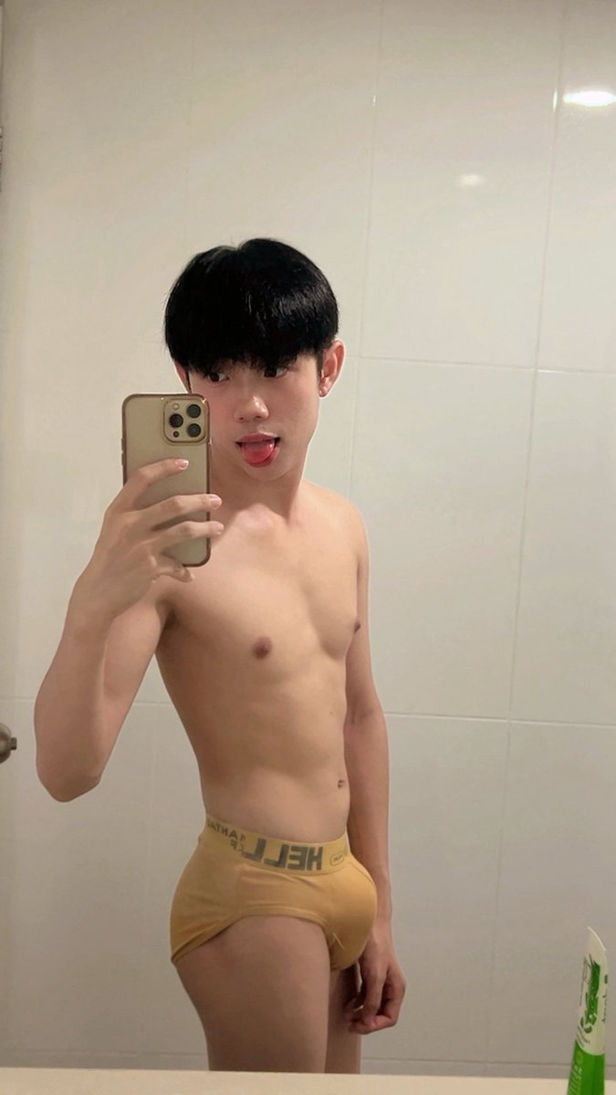 เง่นจัง  พัทยา

  #พัทยานัดเย็ด #เกย์นัดเย็ด #พัทยาfwb