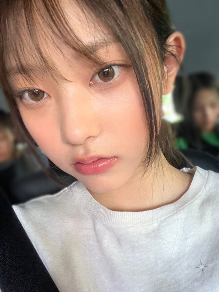 ✿ (@haerin1st) on Twitter photo 