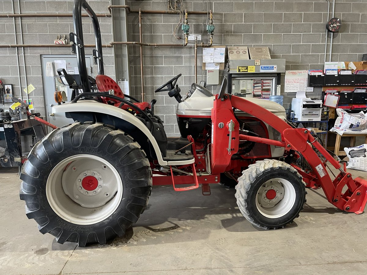 CR9090JK's tweet image. Our store sold just one 8N Boomer back in 2010. Little guy is back for some TLC. Truly a unique tractor for our area. Because of that it is one of my favourites, out of tractors that I鈥檝e sold.