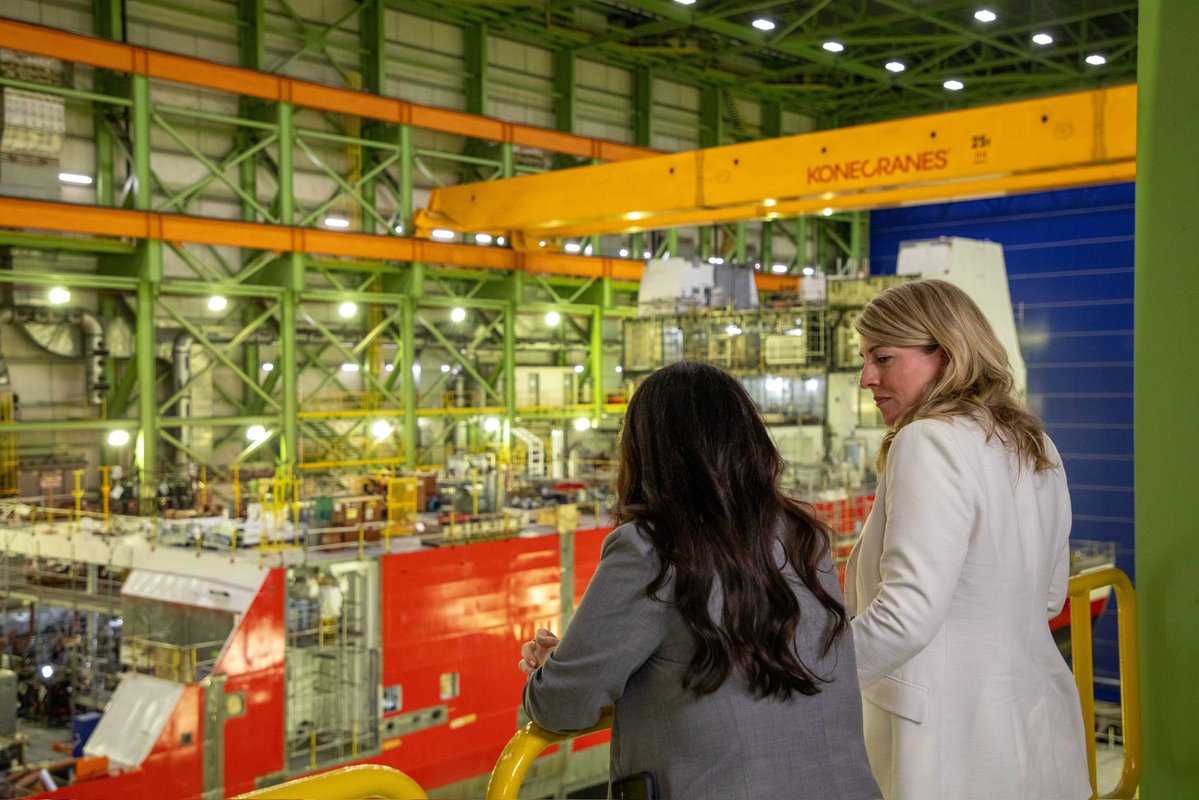 melaniejoly's tweet image. A serious defence strategy includes building ships here in Canada, by Canadians. I met with @IrvingShipbuild to discuss their important contributions to supporting our Navy, creating jobs, and strengthening our economy.