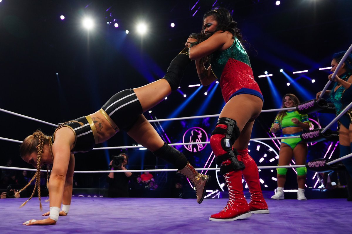 Receipts from last time @coachcampanelli_wow 
A leg for a leg  😡

#wowsuperhero #prowrestling #womenwrestling #womenofwrestling