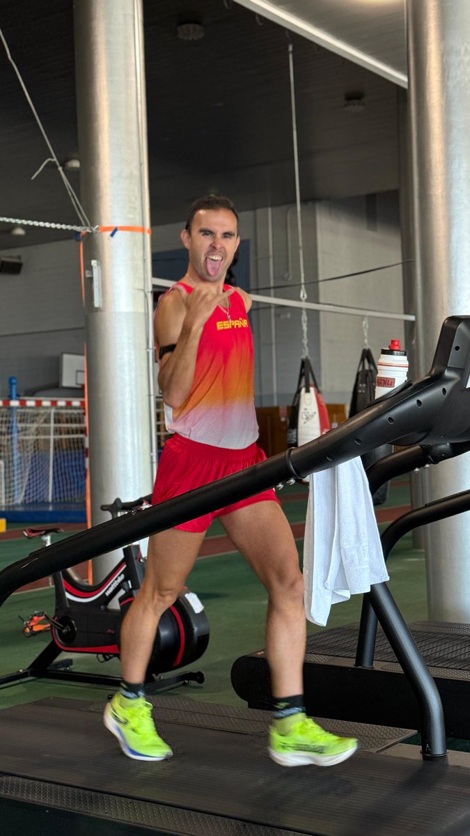✅ 1/2 Finalizada de la preparación hacia el mundial de Tokio 🇯🇵

🔜El próximo domingo volvemos a uno de mis sitios favoritos para entrenar, Font Romeu 🇨🇵, de donde tengo muy buenos recuerdos de aquel 2022 de ensueño. Este año queremos seguir soñando con cosas grades.