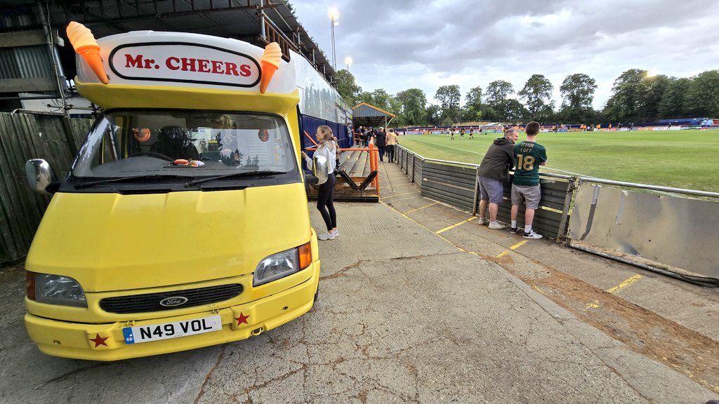 paul_gtastic's tweet image. Tuesday 15 July 2025
Cressing Road, Braintree
Pre-season Friendly
Braintree Town 0-3 Cambridge United
Att: 536 | £10 | A4 sheet prog (free)