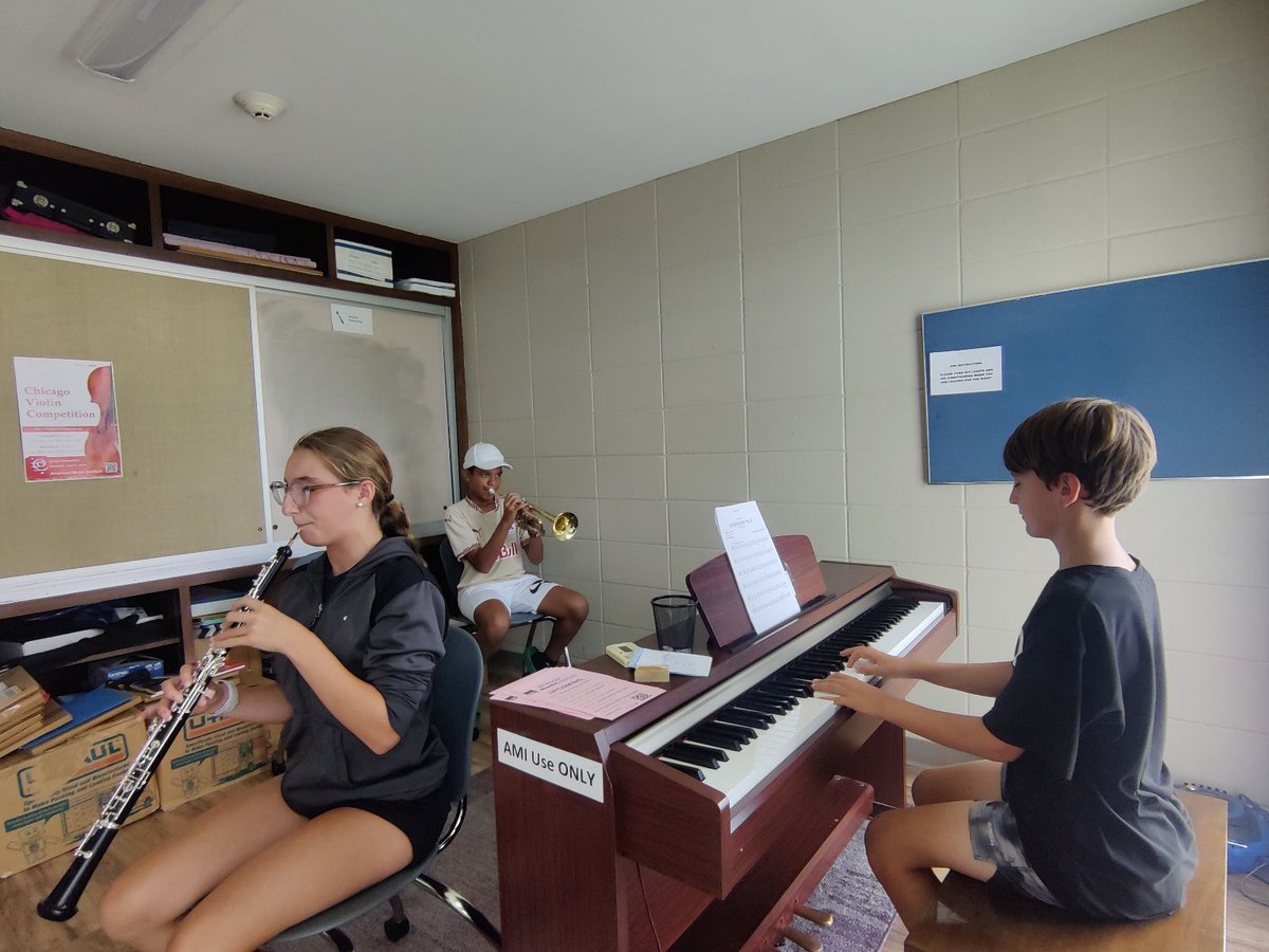 AmericanMusicIn's tweet image. Day 2 at Summer Music Camp! 🎶  All levels learning, growing, and having fun! 🎻☀️ #SummerMusicCamp #MusicEducation #AllLevelsWelcome #LearnMusic #FunWithMusic