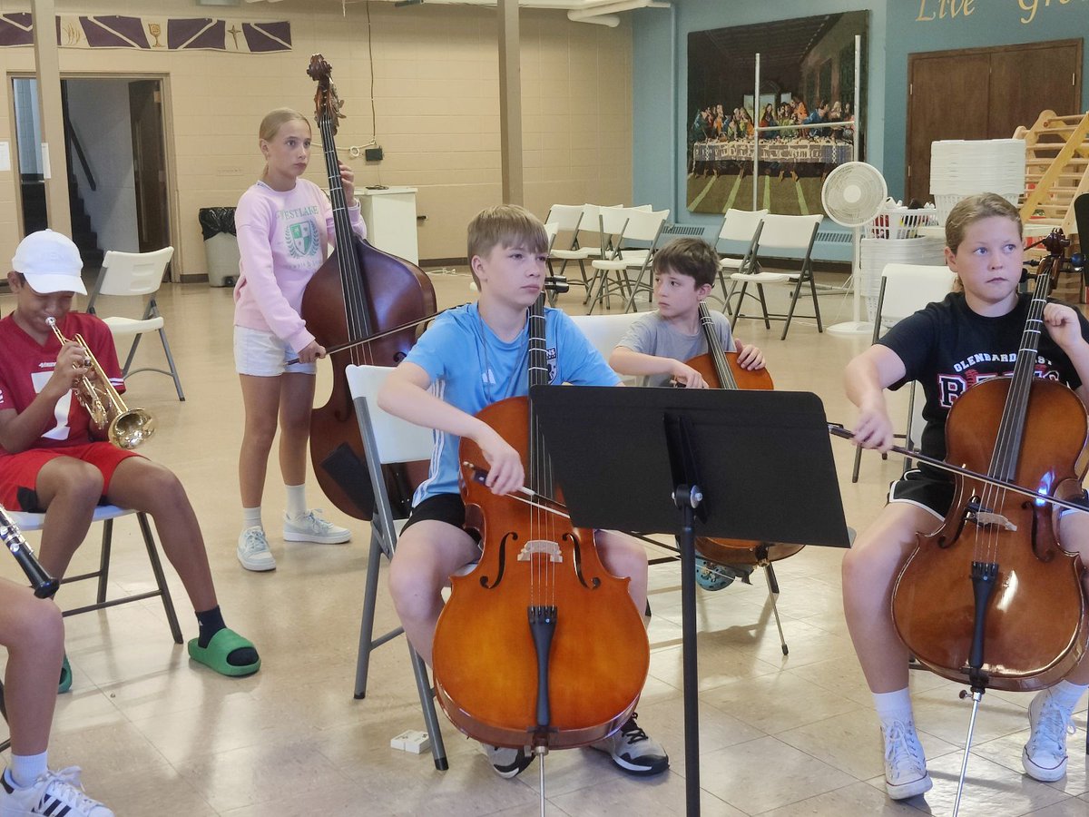 AmericanMusicIn's tweet image. Day 2 at Summer Music Camp! 🎶  All levels learning, growing, and having fun! 🎻☀️ #SummerMusicCamp #MusicEducation #AllLevelsWelcome #LearnMusic #FunWithMusic