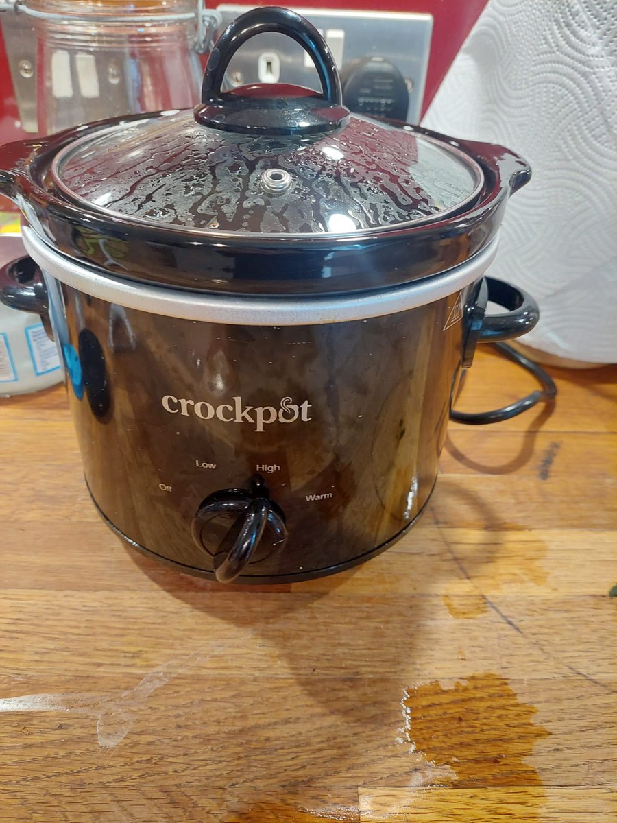 Wildlycalm's tweet photo. Day 2 #30DTHL 5-min vegan bowl + Fizz Stick fuels me.  fits chaos. ADHD tip: crock pots. Your quick meal? DM me! #GreenGutGlow https://t.co/6rVifZ2paF