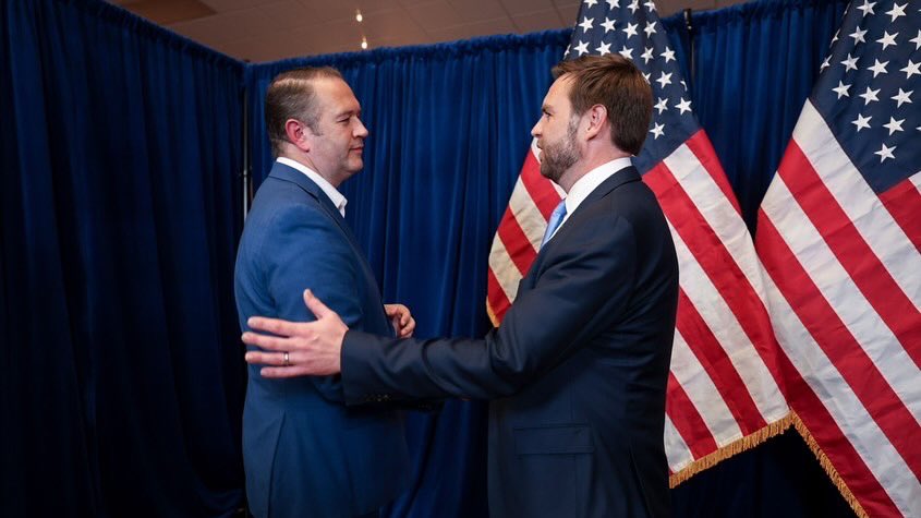 simmonsncgop's tweet image. One year ago today, @realDonaldTrump made the wise choice to select @JDVance as our Vice President. He has championed the America First Agenda and has served alongside President Trump and our country with excellence every step of the way 🇺🇸