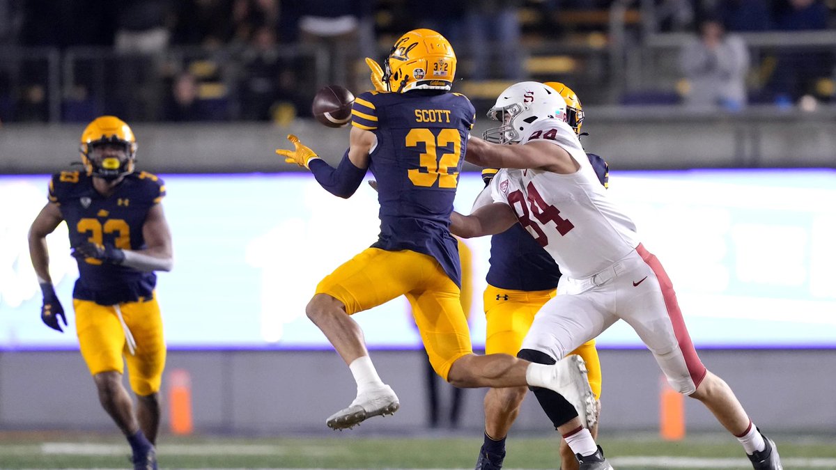 #Colts' Daniel Scott Receives Rare Third Chance to Make Impression | via <a href="/ZachHicks2/">Zach Hicks</a> 

READ: si.com/nfl/colts/news…