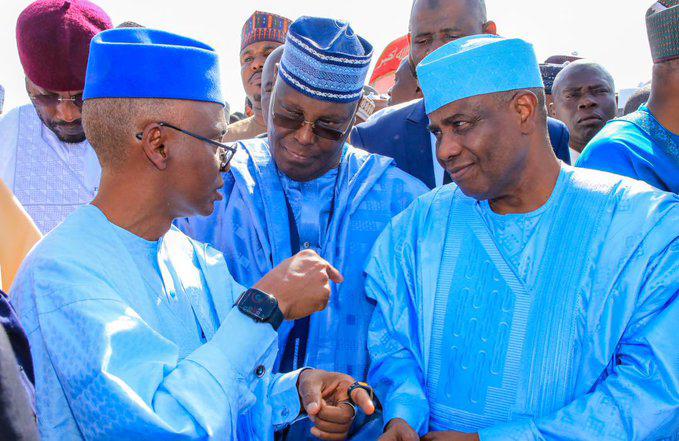 AWTambuwal's tweet image. Today, our nation bows its head in solemn reflection as we lay to rest one of Nigeria’s most consequential leaders, former President Muhammadu Buhari, GCFR. His passing marks the end of a defining chapter in our national journey, and with it comes a moment for deep introspection…