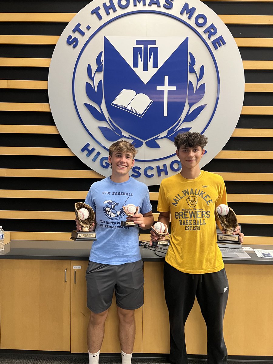 Turning page on ‘25 season w/recent Cav Baseball banquet. 

Co-Most Valuable Pitcher &amp; Co-MVP: Sr. Gabe Schmidt

3-yr letter winner &amp; 2X 1st-team all-MCC. Kid is absolute warrior &amp; a coach’s dream. Great player but even better young man. Thx for everything Gabe!

#GoCavs
#Family