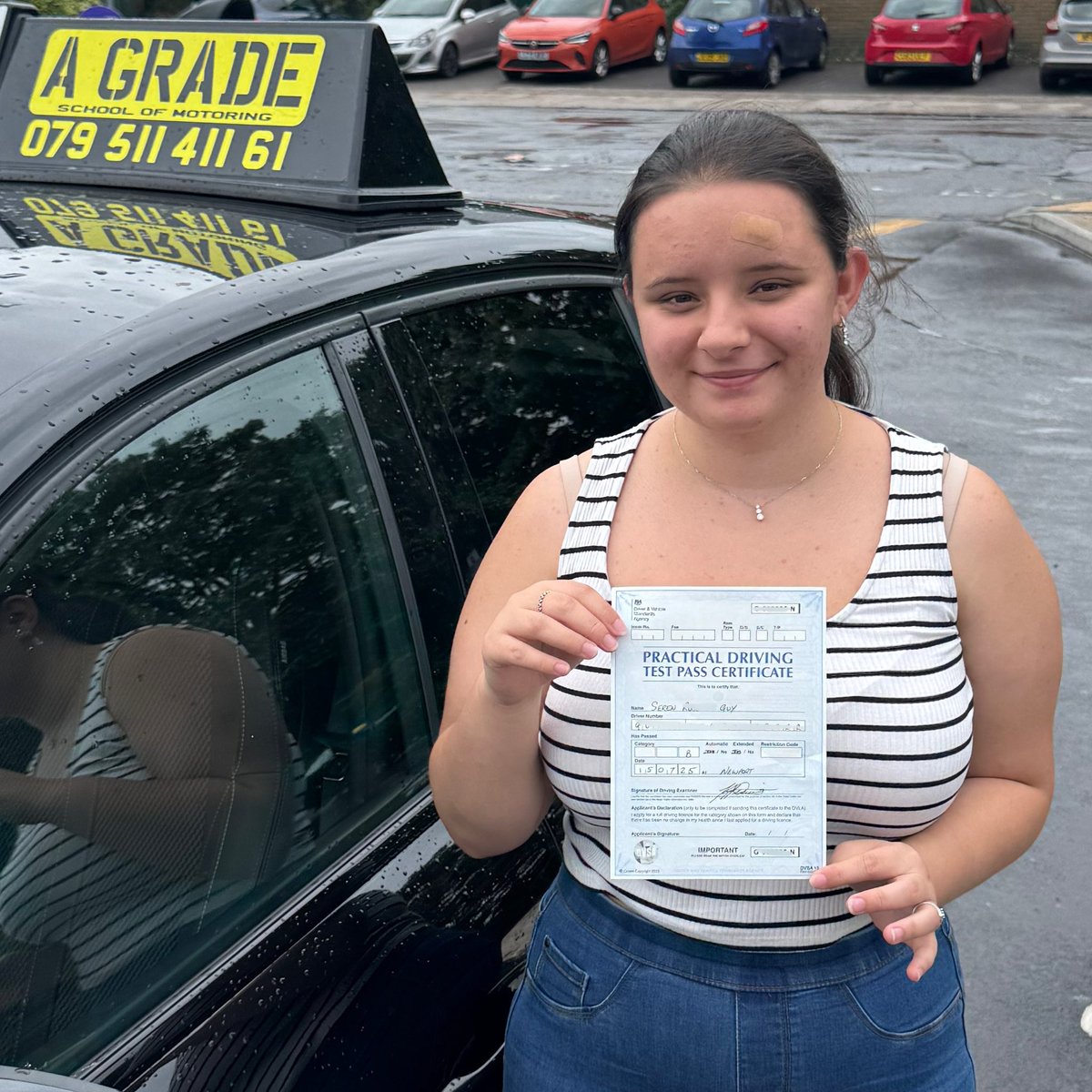 A_Grade_som's tweet photo. Congratulations to Seren on passing her driving test 1st time at Newport Test Centre this afternoon. Well done Seren, you’ve made the grade :D #makingthegrade #A_Grade_som #happylicenceday #drivinglessonsnewport #1sttimepass https://t.co/orLkHk2yJe