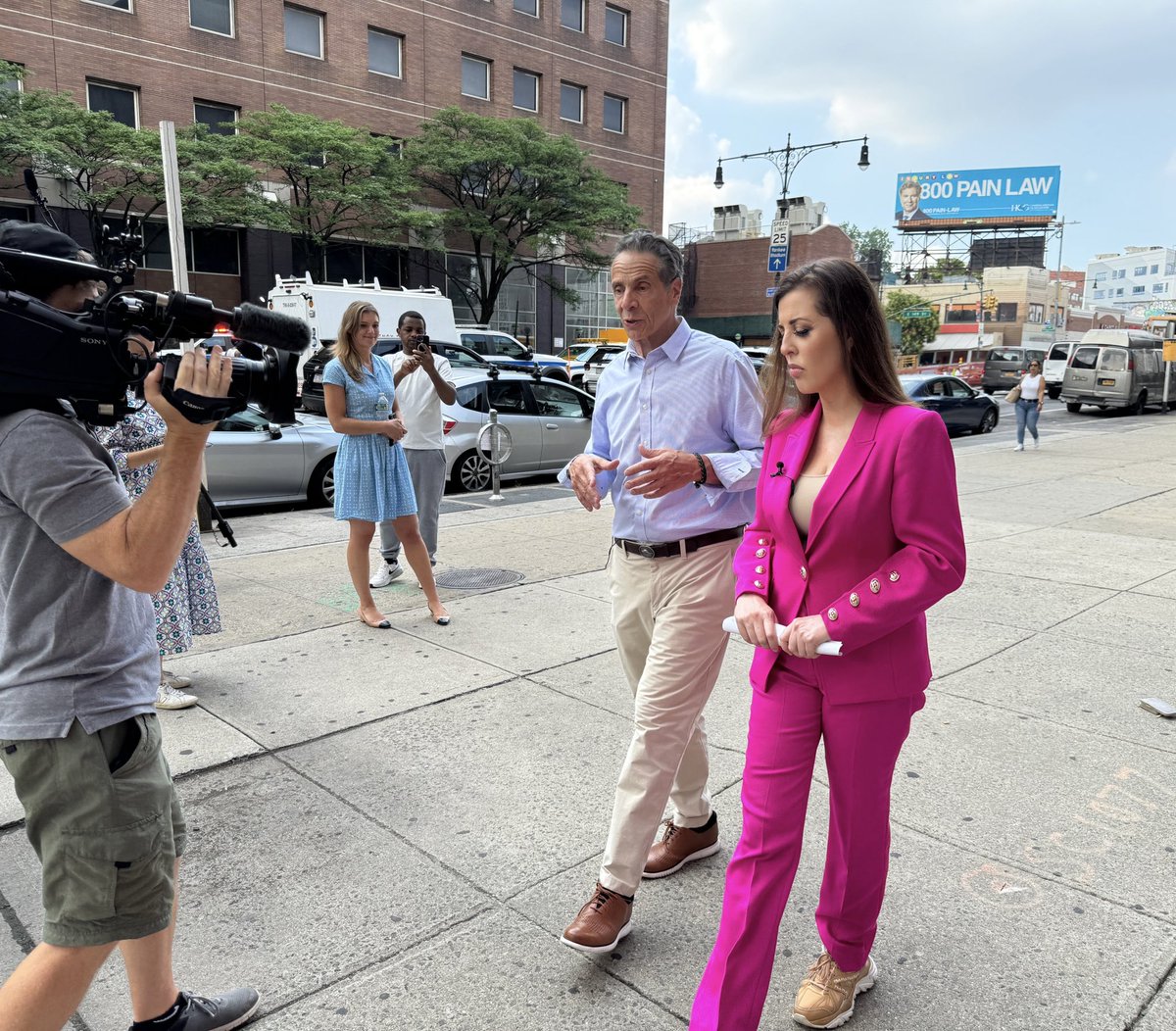 tararosenblum's tweet image. What was going through Andrew Cuomo’s mind on primary night?
And why is he really staying in the race?
I hit the streets of the Bronx with the former governor for one of his first interviews since launching his independent campaign for NYC Mayor.
🚨 Tonight on News 12.