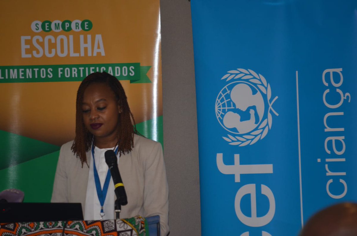 UNICEF_Moz's tweet image. UNICEF supports civil society training under #PullStrategy Initiative to monitor #FortifiedFoods.
The workshop held yesterday and today in Maputo brought together CSOs from Nampula, Sofala and Maputo to strengthen sampling and ensure safer and more nutritious food.
#Nutrition