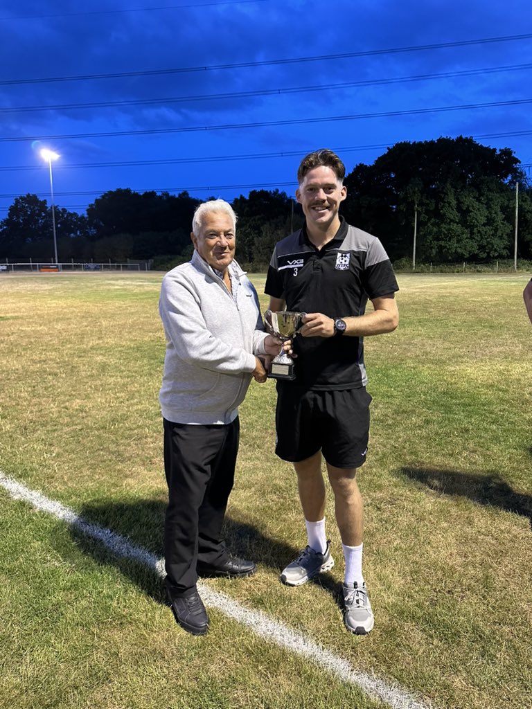 More minutes in the tank and we retain the Steve Moore Trophy thanks to goals from Fletcher, Smith, Ryan and a Williams brace!

Here is captain Sam Jackson with the trophy! 🏆

Thanks for hosting us <a href="/verwoodtownfc/">Verwood Town FC</a> and good luck for the season ahead! 🤝

Next up we’re home to