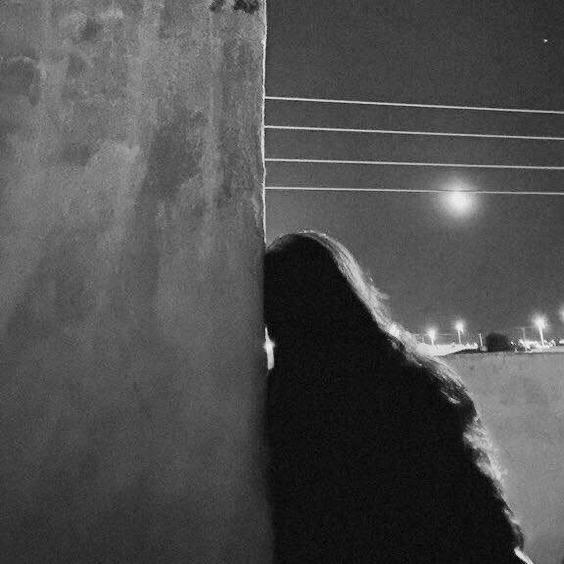 '
إينما كُنت .. إفعل ما تفعله ..
سأحبك دائماً بصدق .. بحق .. وبكل تفاصيلك ..

#شعور_اللحظه