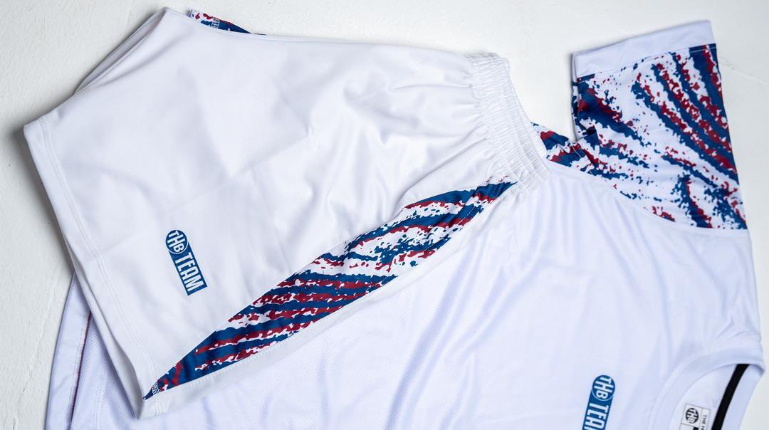 thehopebrandGH's tweet photo. All white clean and crisp kit brings sharp style and comfy vibes. Great addition for your wardrobe.

#THB #AspireBeyond #AllWhiteEverything https://t.co/YP46yKmDaM