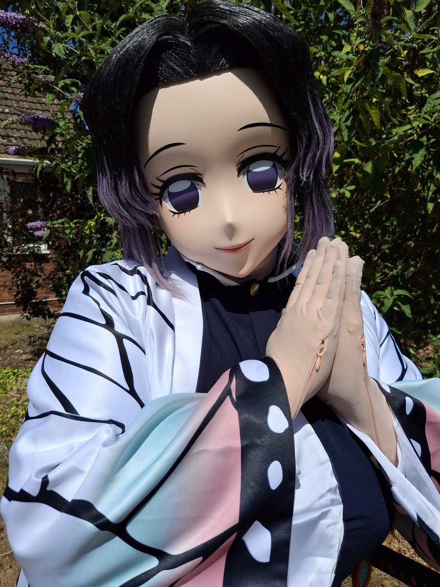 I wont lie i was kinda scared to show off shinobu cause I was worried I wouldn't be able to kig her well &gt;_&lt; but everyones responses has been great &lt;3 ofc biggest shout out to <a href="/goukaou/">Goukaou kigurumi studio</a> for the amazing work on Shinobu she's perfect 💖💖💖
📸 <a href="/ali_cyberthot/">Ali-Chan</a>