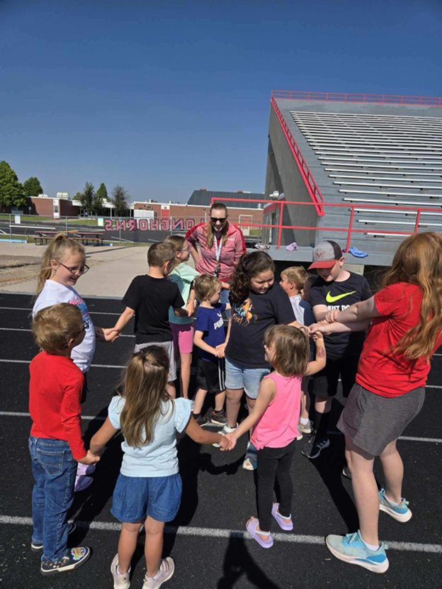 We believe every child deserves a summer filled with learning, creativity, &amp; connection.  
What has the summer favorite been?! Vote by commenting the icon image below that has been a favorite!
📚 Literacy &amp; Learning 🎨 Arts 💪 Health &amp; Wellness �🔬STEM 🌎Community &amp; Leadership