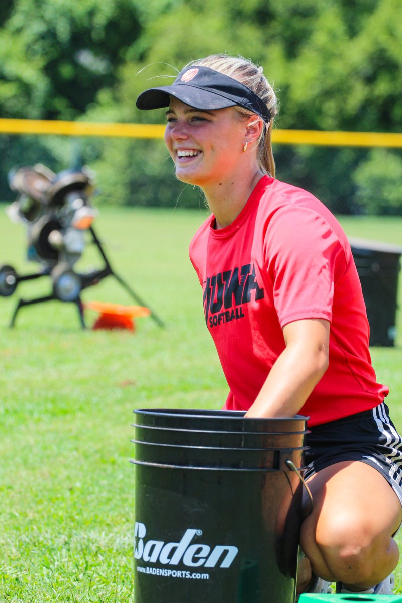 UWA Softball tweet media