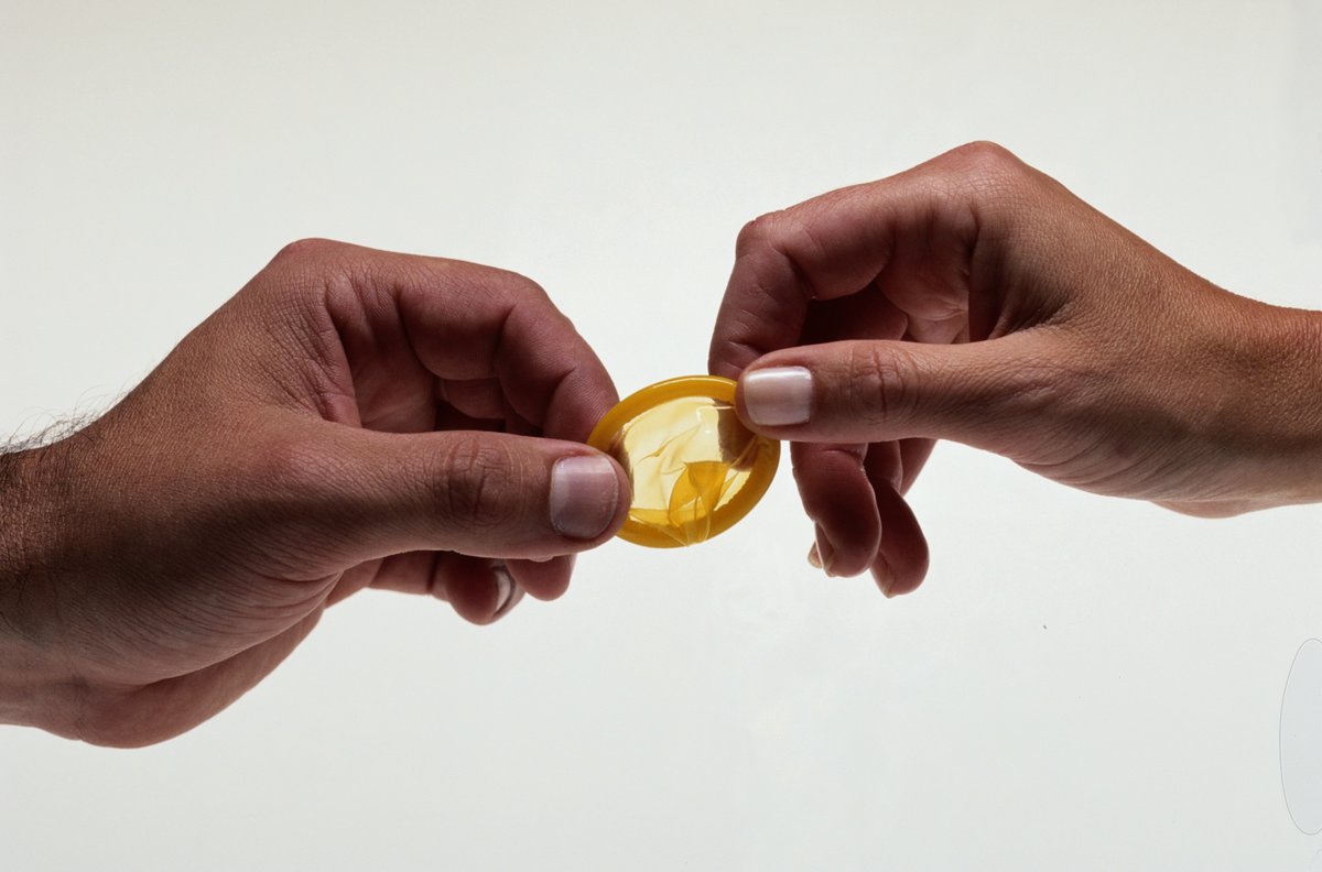 CDCSTD's tweet image. There have been steep and sustained increases in #STIs in recent years. Protect yourself, protect your partner with this info:  cdc.gov/sti/prevention…