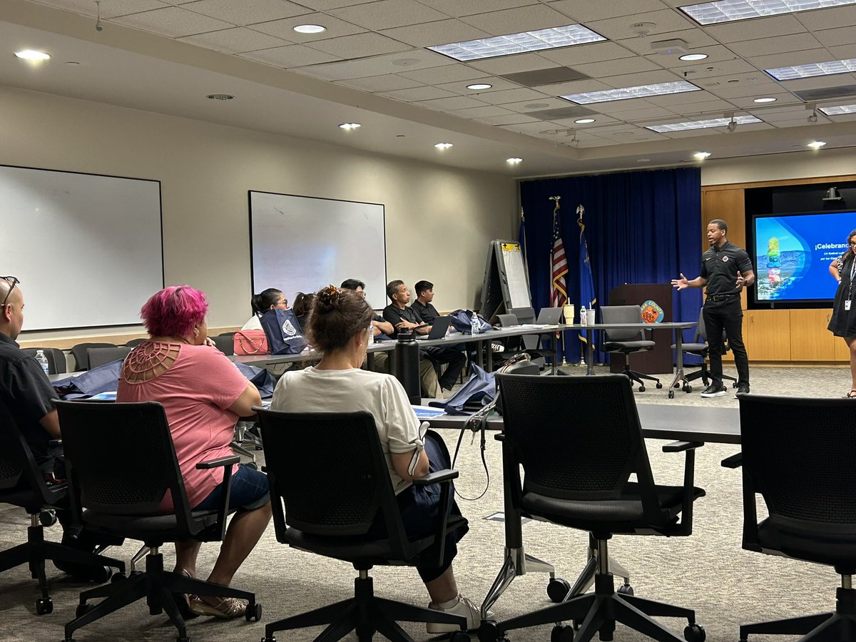 CommishMcCurdy's tweet image. Yesterday, I had the honor of meeting with both Faith and Latino leaders from across District D and Clark County.
These conversations are essential as we work together to build a stronger, more inclusive community for all. Thank you for your partnership and leadership!