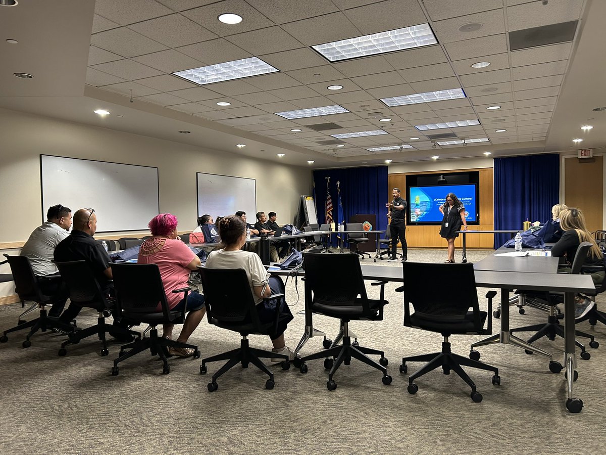 CommishMcCurdy's tweet image. Yesterday, I had the honor of meeting with both Faith and Latino leaders from across District D and Clark County.
These conversations are essential as we work together to build a stronger, more inclusive community for all. Thank you for your partnership and leadership!