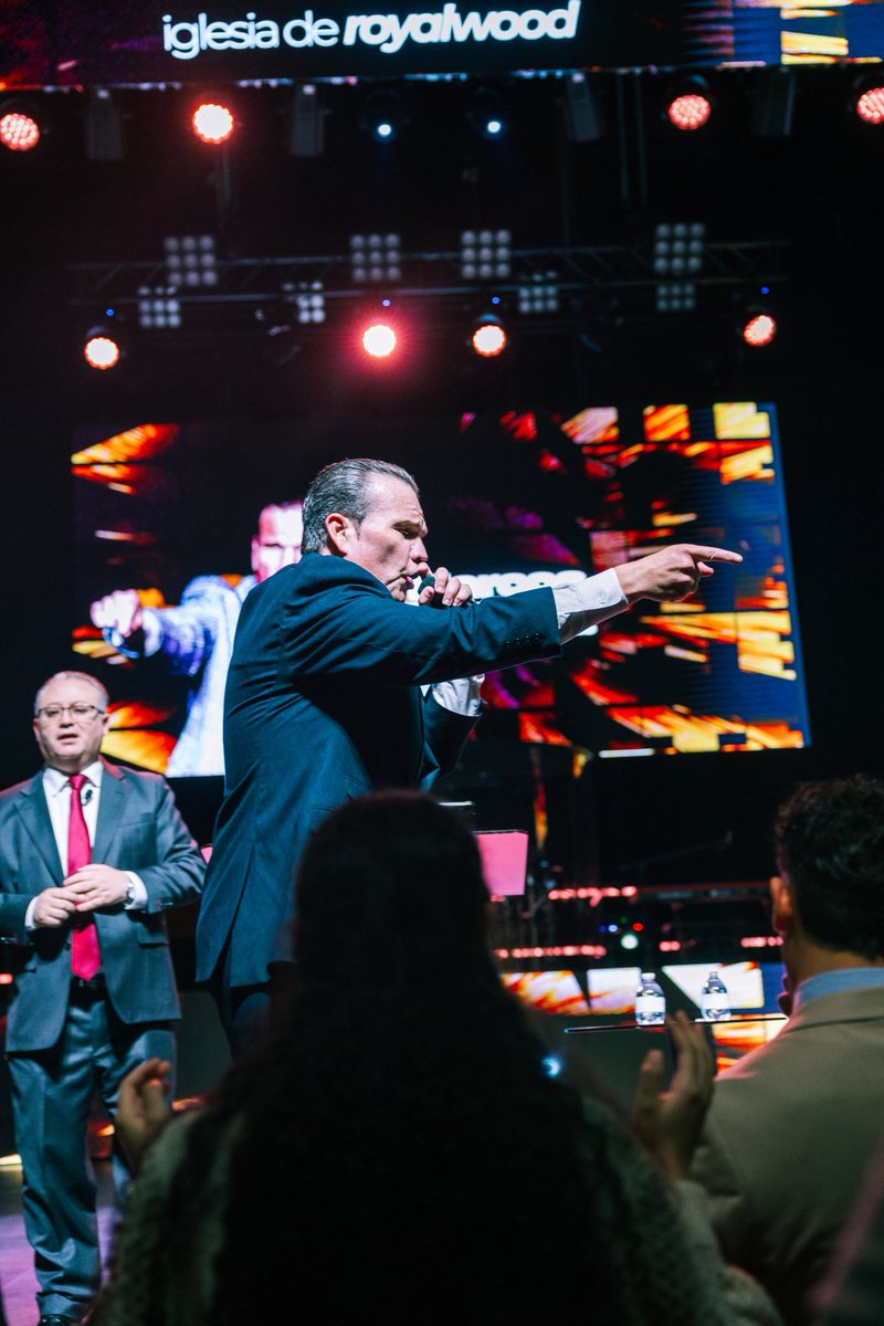 Iglesia de Royalwood tweet media