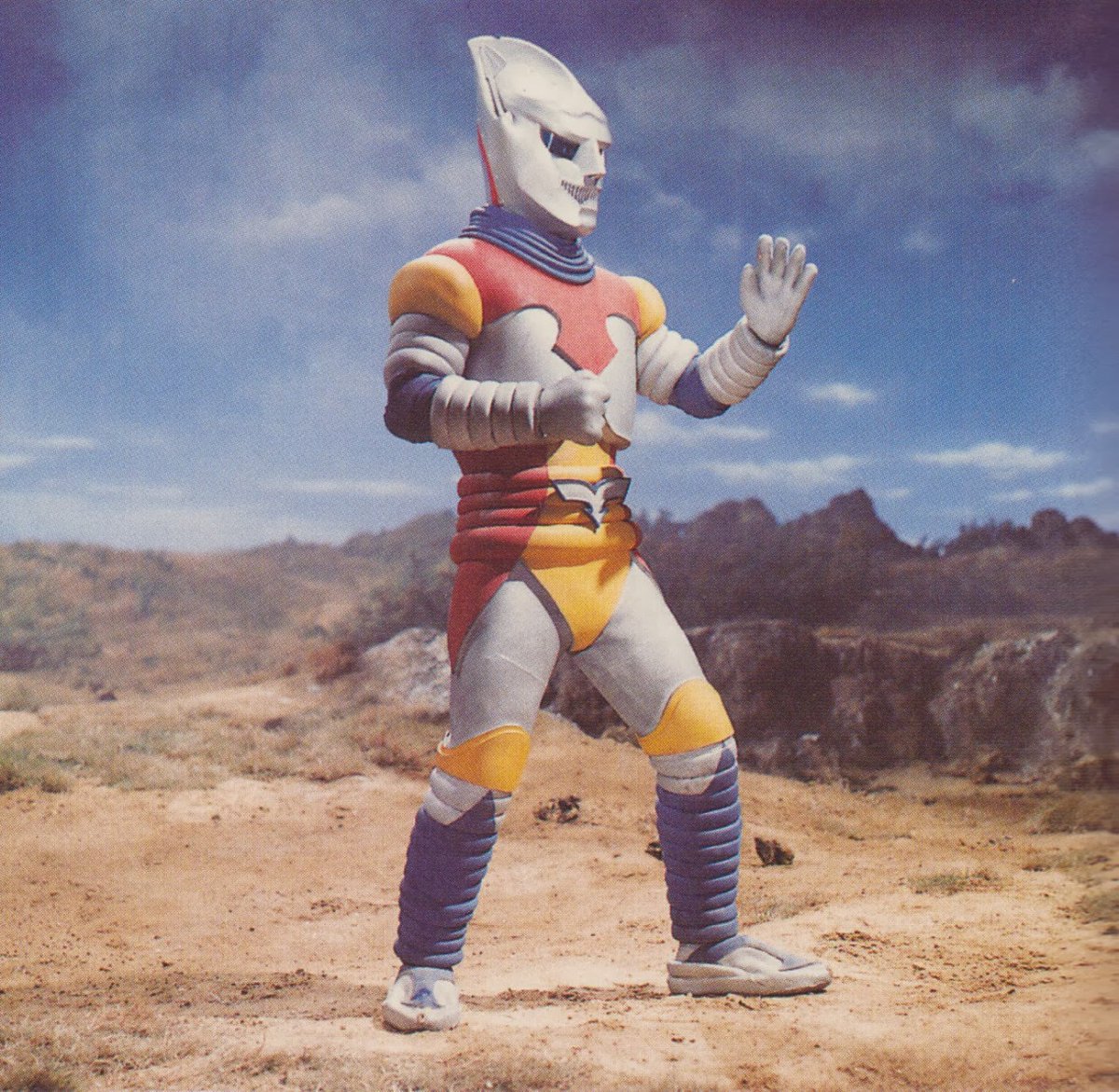 FunKaijuFacts's tweet image. In the latest issue of IDW's 'Godzilla: Here There Be Aliens', Jet Jaguar is created by Benjamin Franklin.