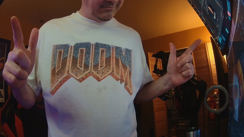 echoLogin's tweet image. One of many original Doom shirts I got from ID's office
Back then we where at office so much and never had time to wash clothes so id take another new shirt from their office ( My office was on same floor )