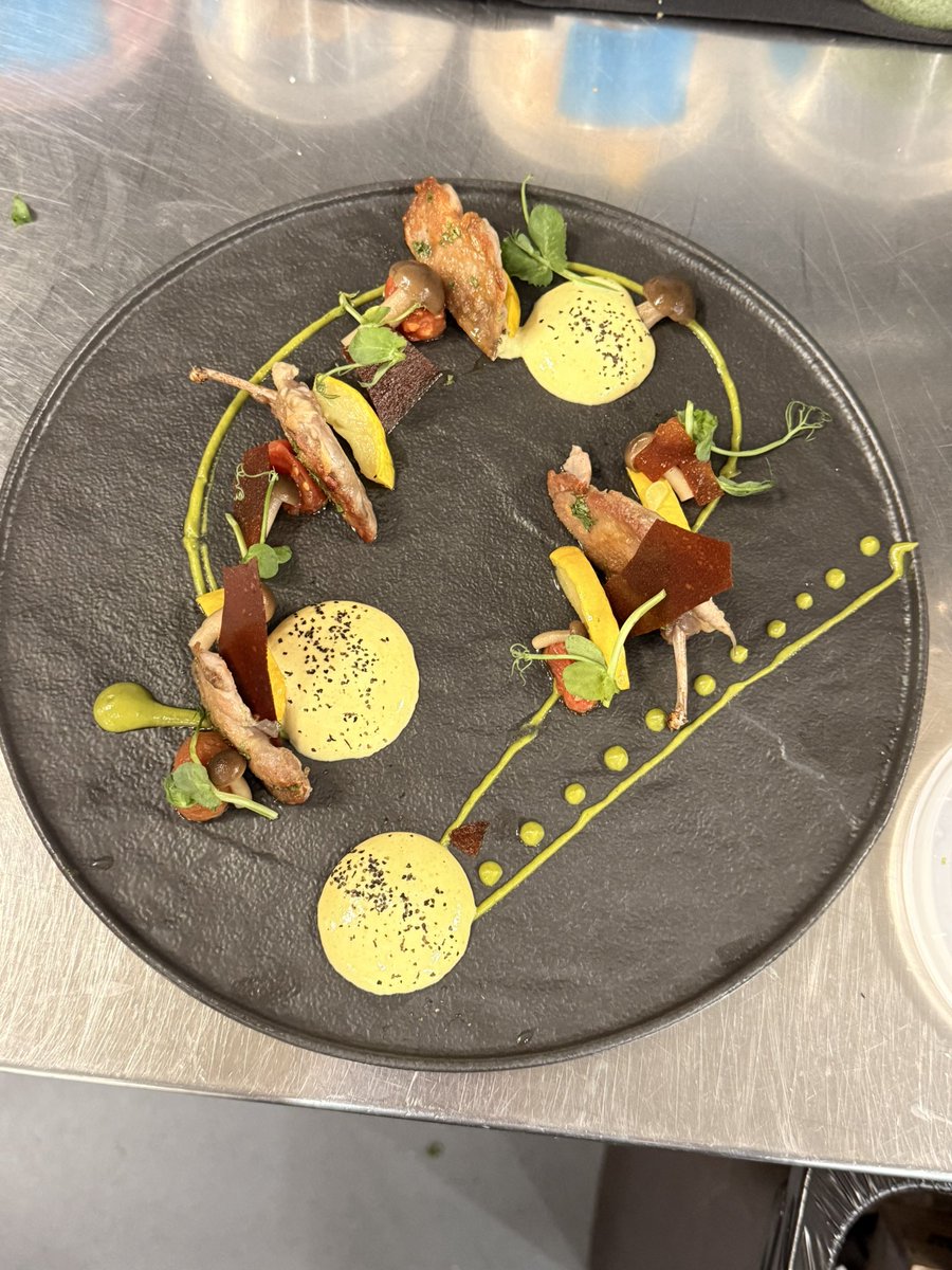 slickbee's tweet image. Quail