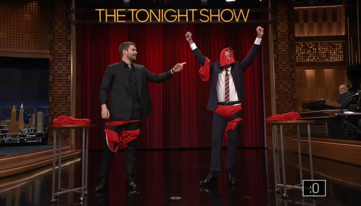 blkcrmsn's tweet image. this is the strangest but funniest tonight show episode of all time
#Superman