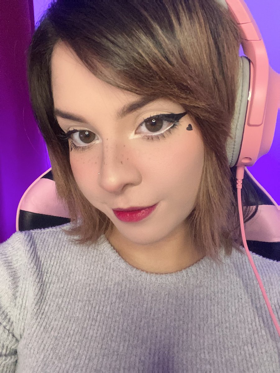 Ya prendi!!! 

twitch.tv/pandoralovex
twitch.tv/pandoralovex
twitch.tv/pandoralovex