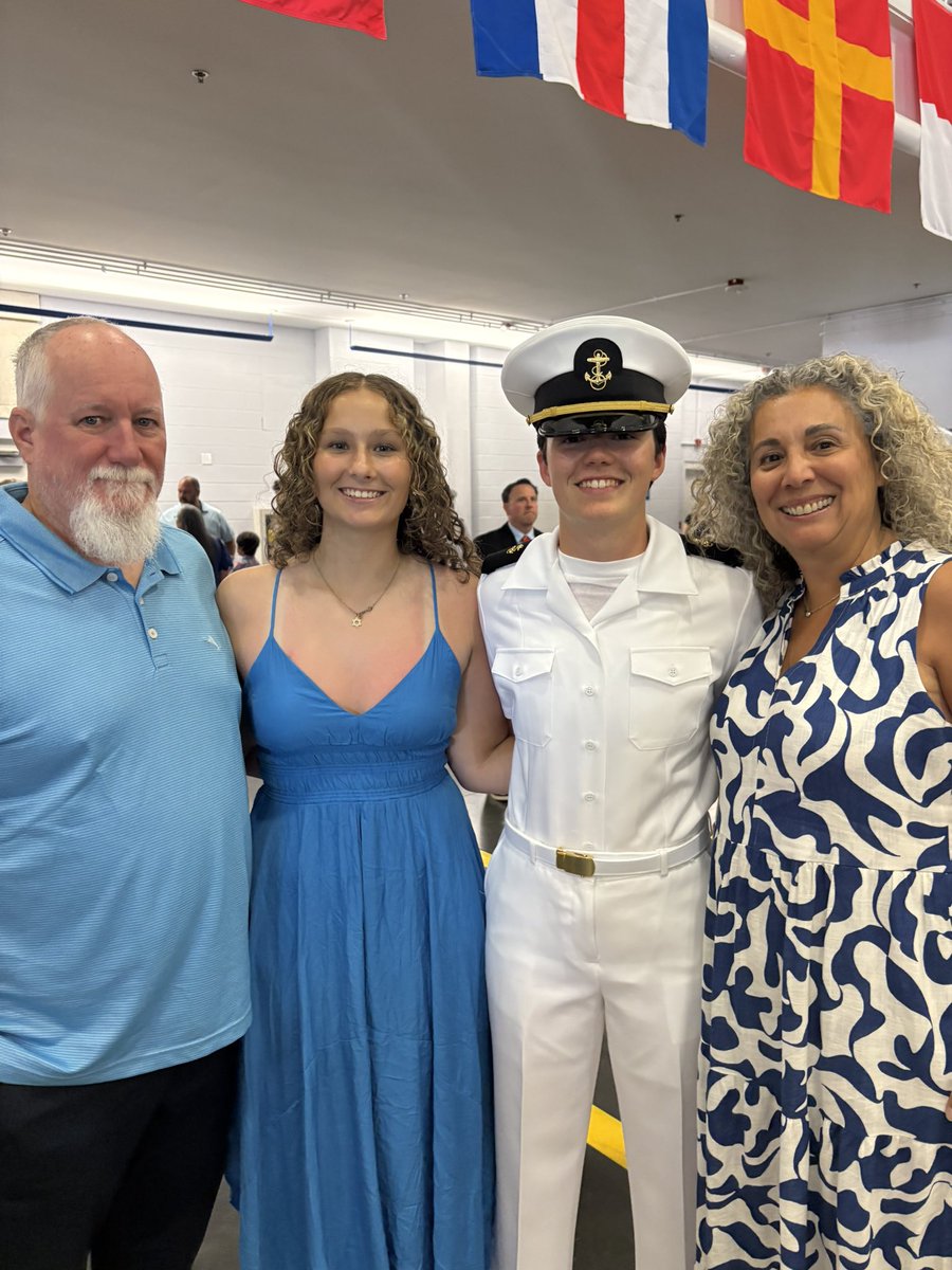 Fairfield Warde Softball tweet media