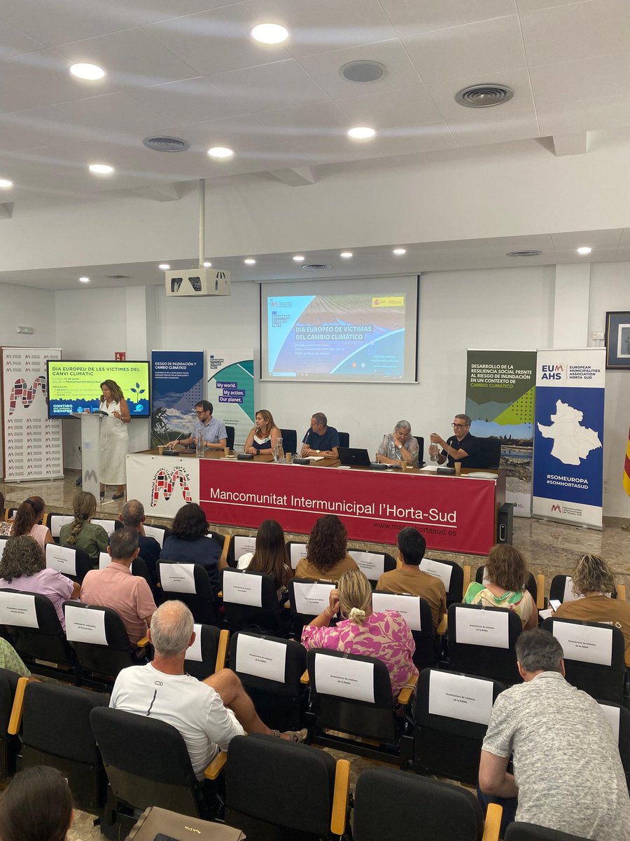 Nuestros embajadores #EUClimatePact <a href="/EUClimateAction/">EU Climate Action</a> estuvieron en L'Horta Sud con motivo del #DíaDeLasVíctimasDelClima

Recordemos a las personas y comunidades que se enfrentan a desastres climáticos en todo el mundo y comprometámonos a una acción climática más contundente