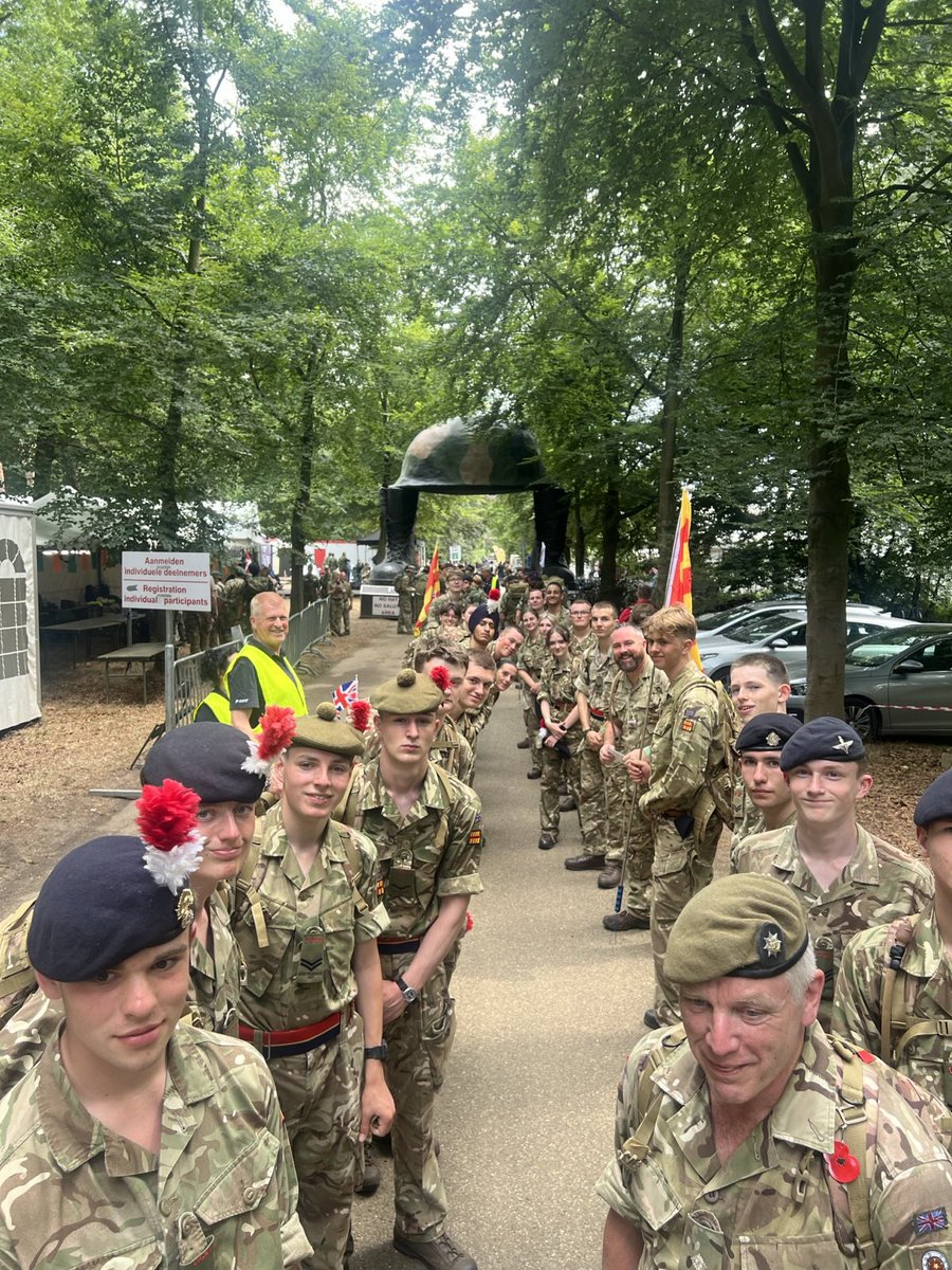 comdtnacf's tweet image. And they’re off!
A super early start for day one of the Nijmegen Marches 2025
Best of luck Team Northumbria 👍 👏